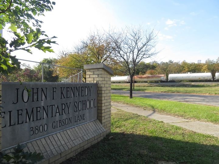 Kennedy Elementary School and its proximity to railcars
